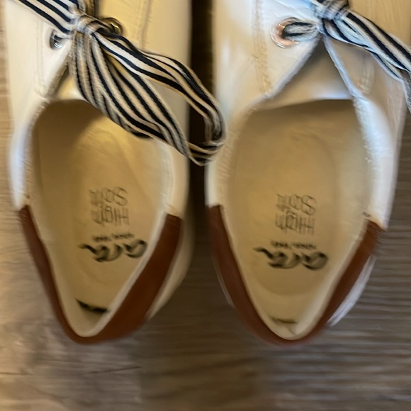 NEW ARA HIGH SOFT MENS WHITE LEATHER SNEAKERS SIZE 8.5 - Picture 2 of 5